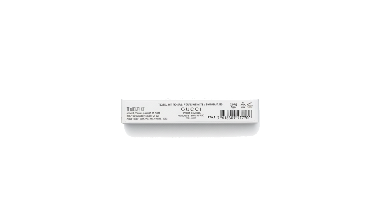 Gucci Éternité de Beauté Foundation 24H Wear No Transfer SPF 15
